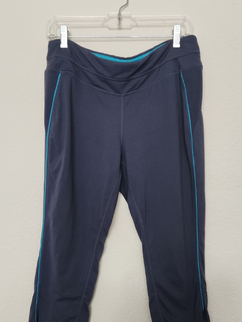 Tangerine Lg Cropped Athletic Pants